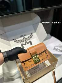 Picture of MCM Handbags _SKUfw242037065fw